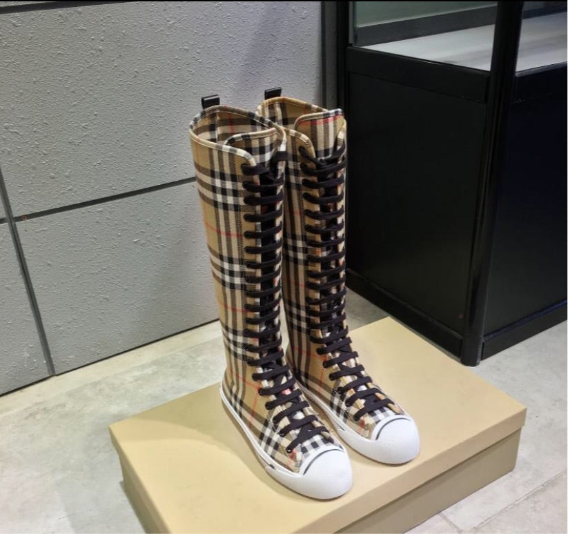 Burberry Woman Boots